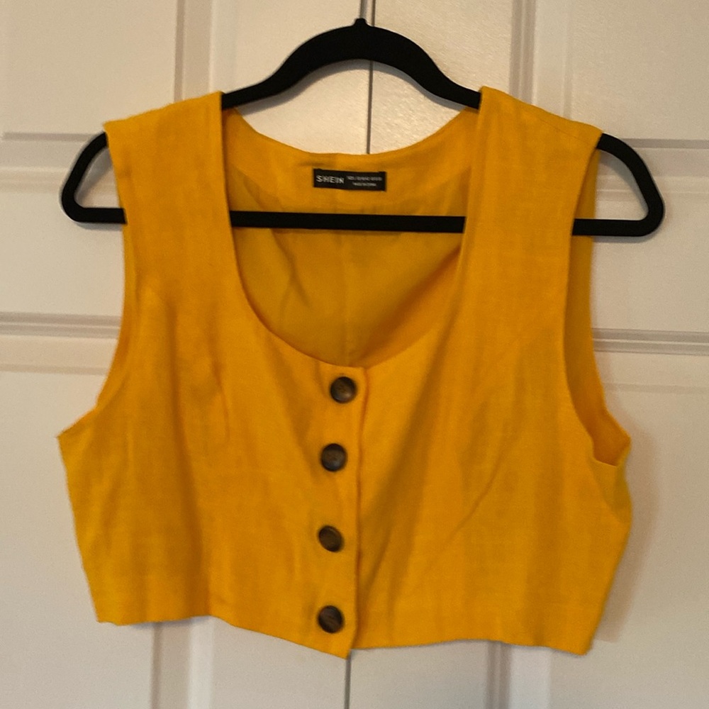 Crop vest